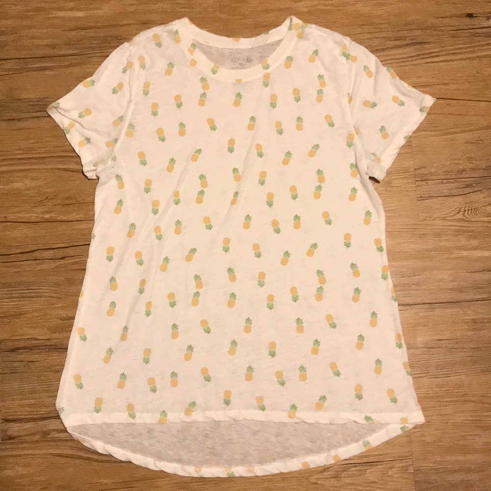 Off white pineapple shirt! Gently worn!!